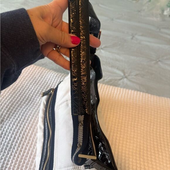 L.A.M.B. Gwen Stefani Stylish Black and White Nylon and Patent Shoulder Bag - Picture 12 of 15